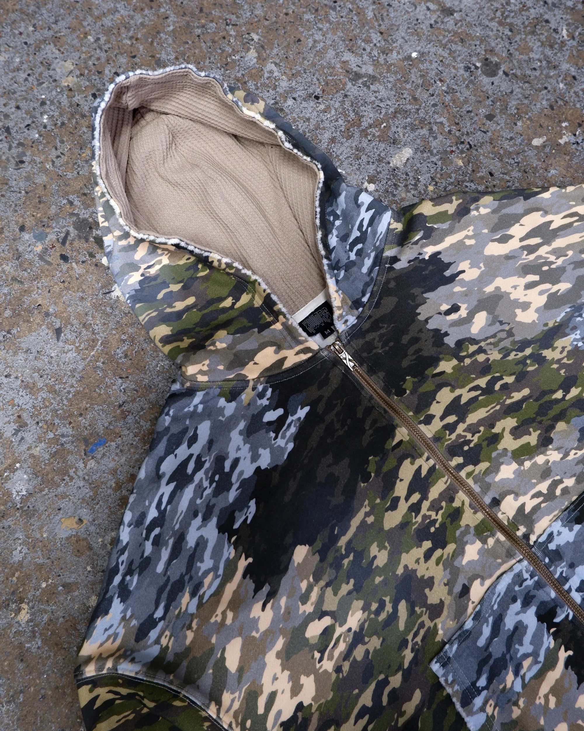Thumbnail 8